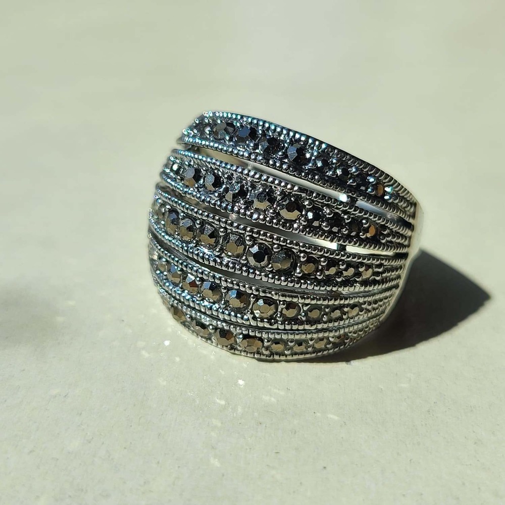 Vintage 925 Sterling Silver Marcasite Tiered Dome Ring Size 9.25 Silver Black